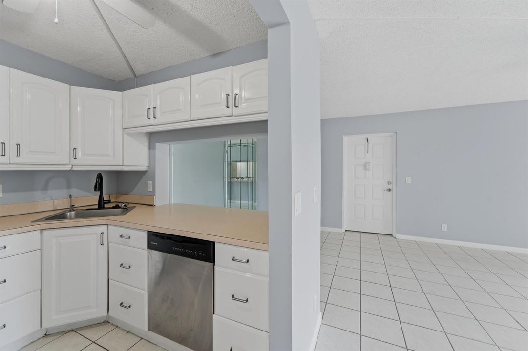 728 Pine Hight_15