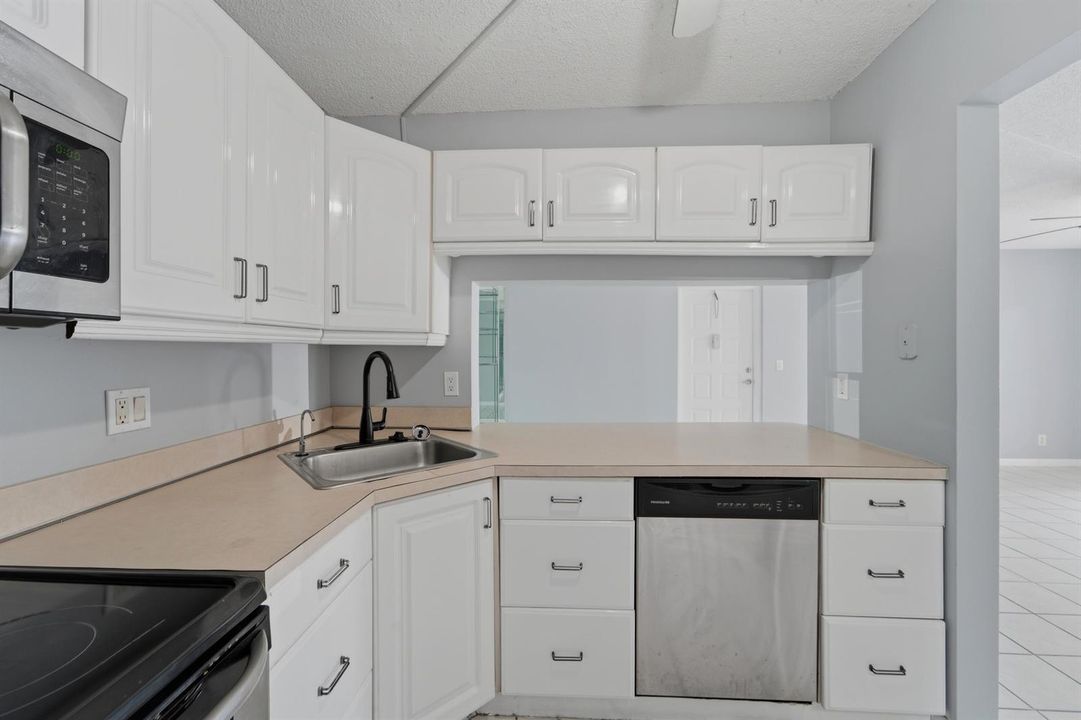 728 Pine Hight_05