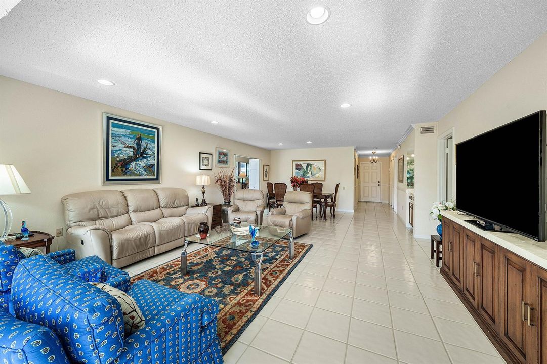 021-16WestgateLane-BoyntonBeach-FL-33436