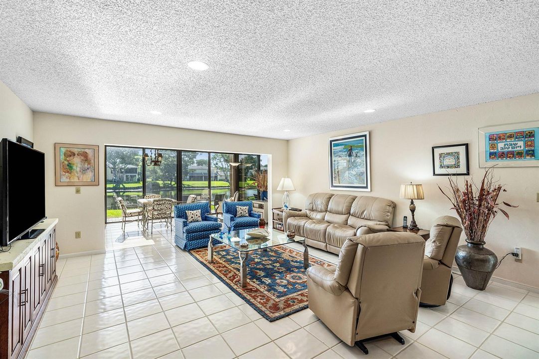 020-16WestgateLane-BoyntonBeach-FL-33436