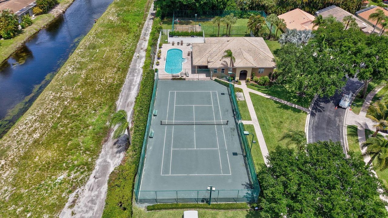Tennis