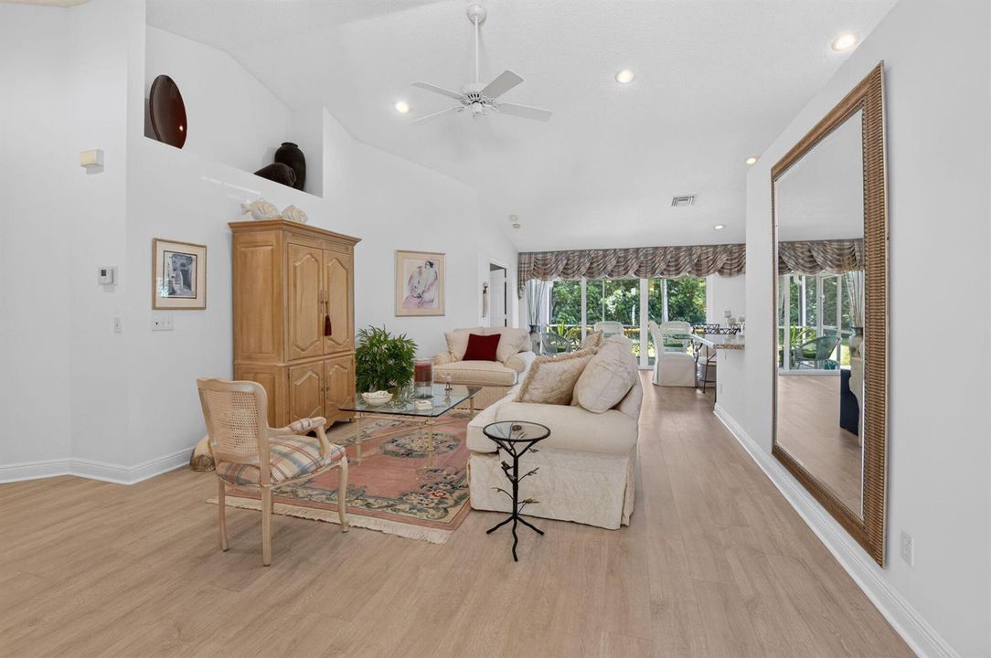 Living Rm