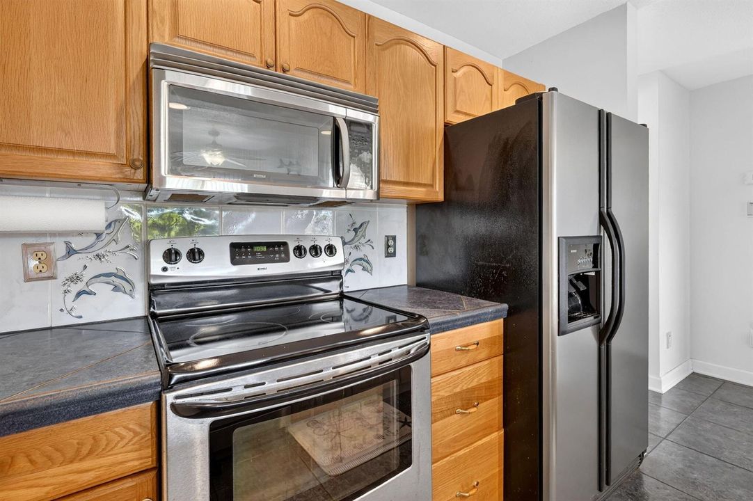 KITCHEN...............
