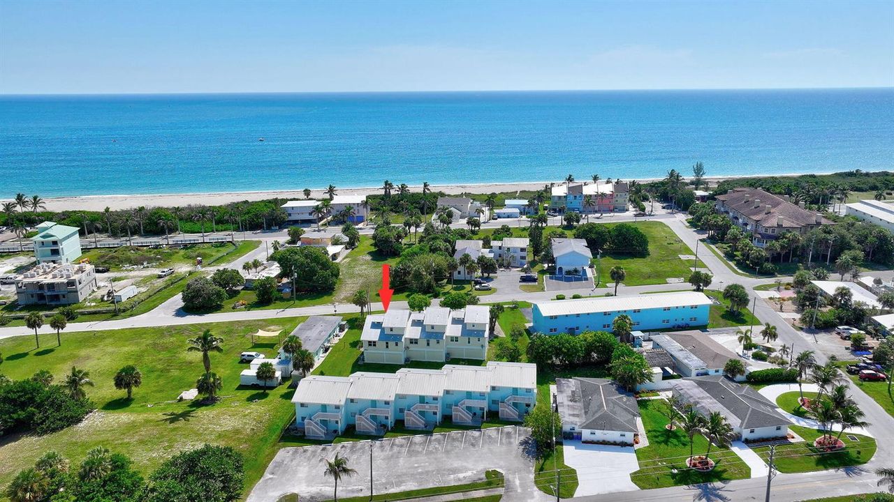 ONE BLOCK TO THE OCEAN........