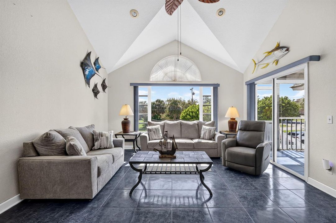 LIVING ROOM VAULTED CEILINGS