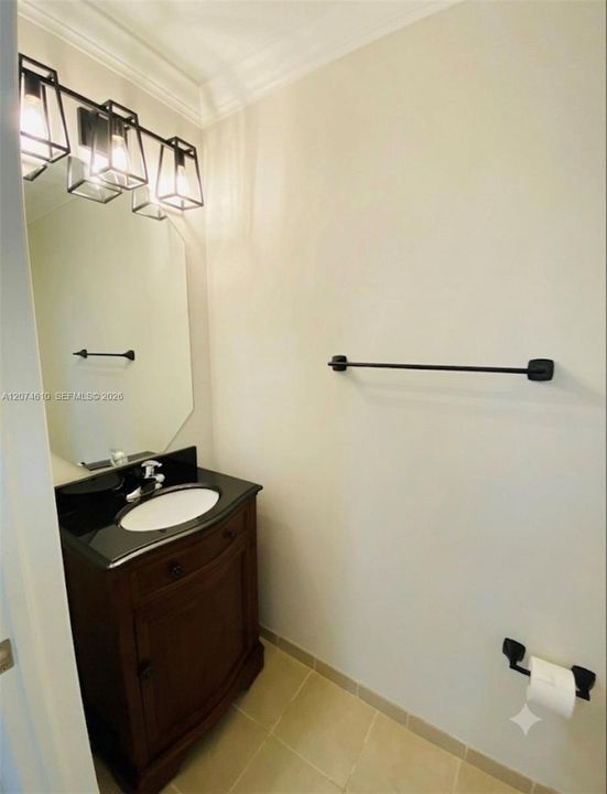 На продажу: $495,000 (3 спален, 2 ванн, 1768 Квадратных фут)