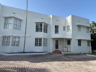 For Rent: $2,800 (1 beds, 1 baths, 538 Square Feet)