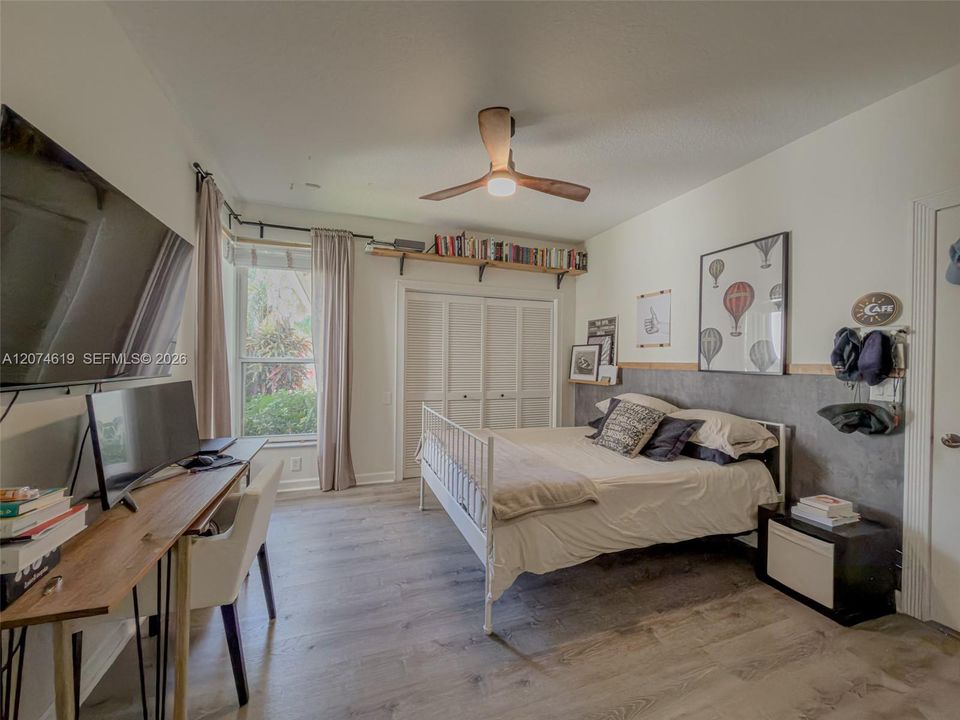For Sale: $2,598,000 (7 beds, 6 baths, 4787 Square Feet)