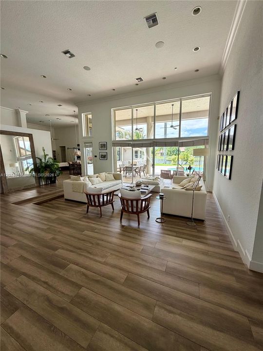 For Sale: $2,598,000 (7 beds, 6 baths, 4787 Square Feet)