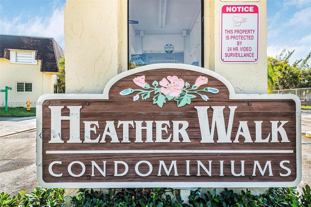 For Rent: $1,800 (1 beds, 1 baths, 707 Square Feet)