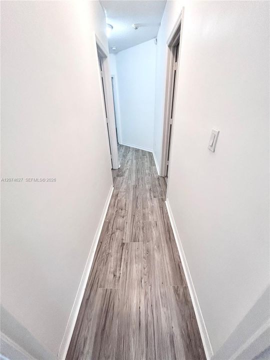 For Rent: $3,275 (3 beds, 2 baths, 1578 Square Feet)