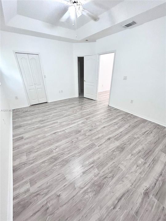 For Rent: $3,275 (3 beds, 2 baths, 1578 Square Feet)