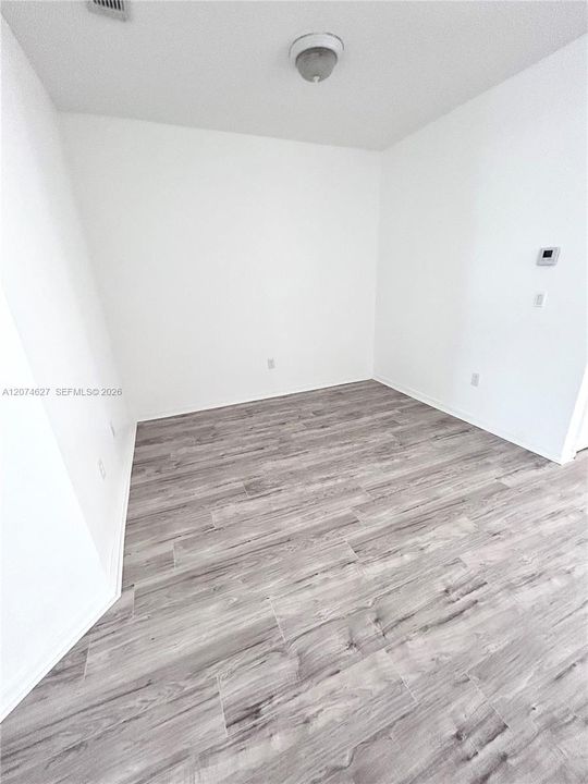 For Rent: $3,275 (3 beds, 2 baths, 1578 Square Feet)