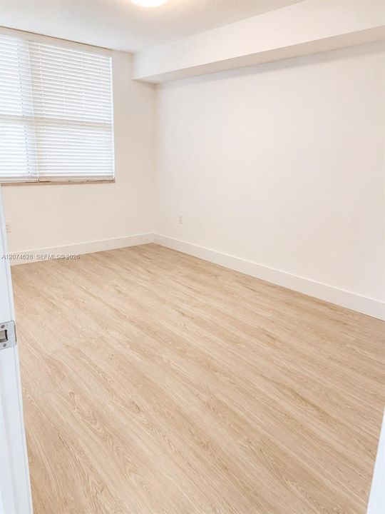 В аренду: $3,300 (2 спален, 2 ванн, 1245 Квадратных фут)