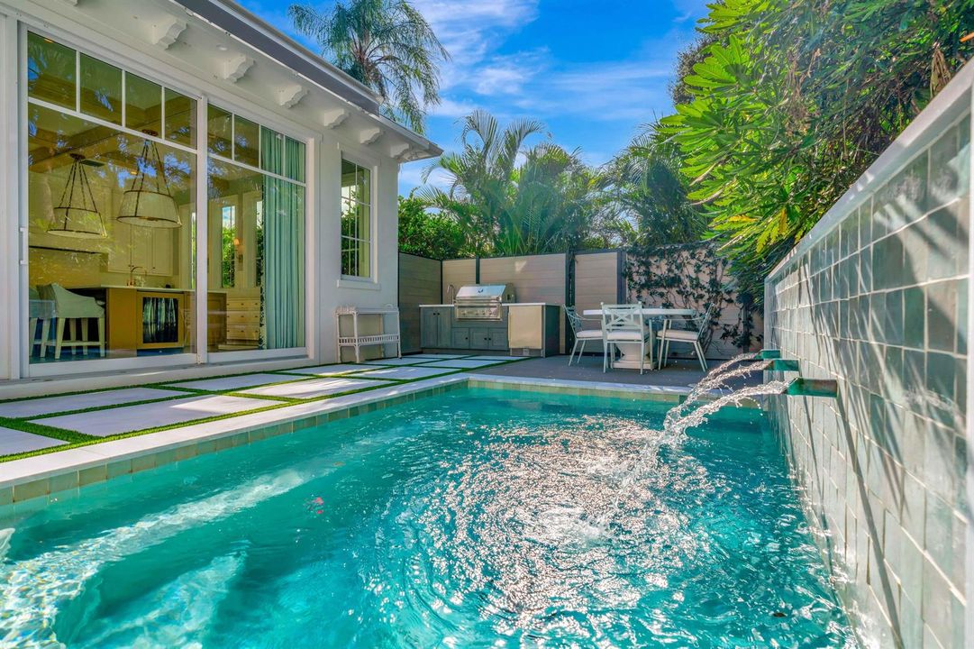 Splash Pool or Heated Spa