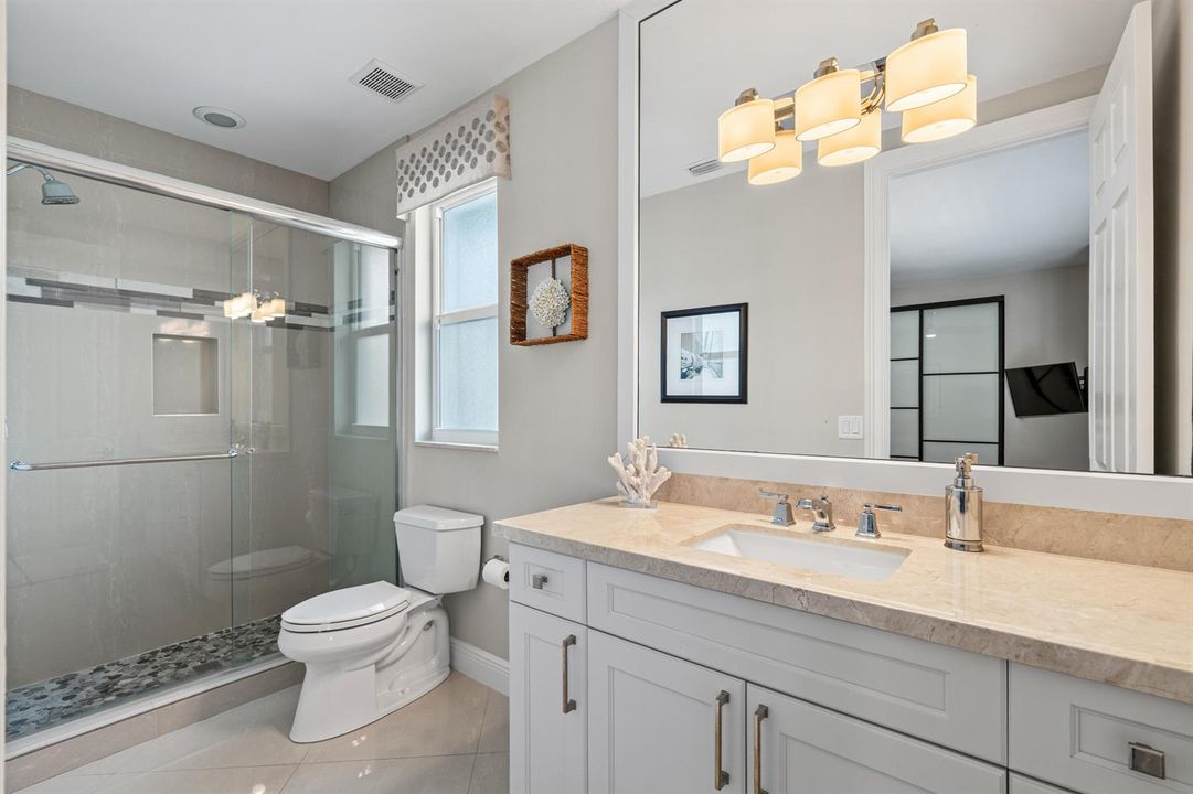 BATHROOM_3
