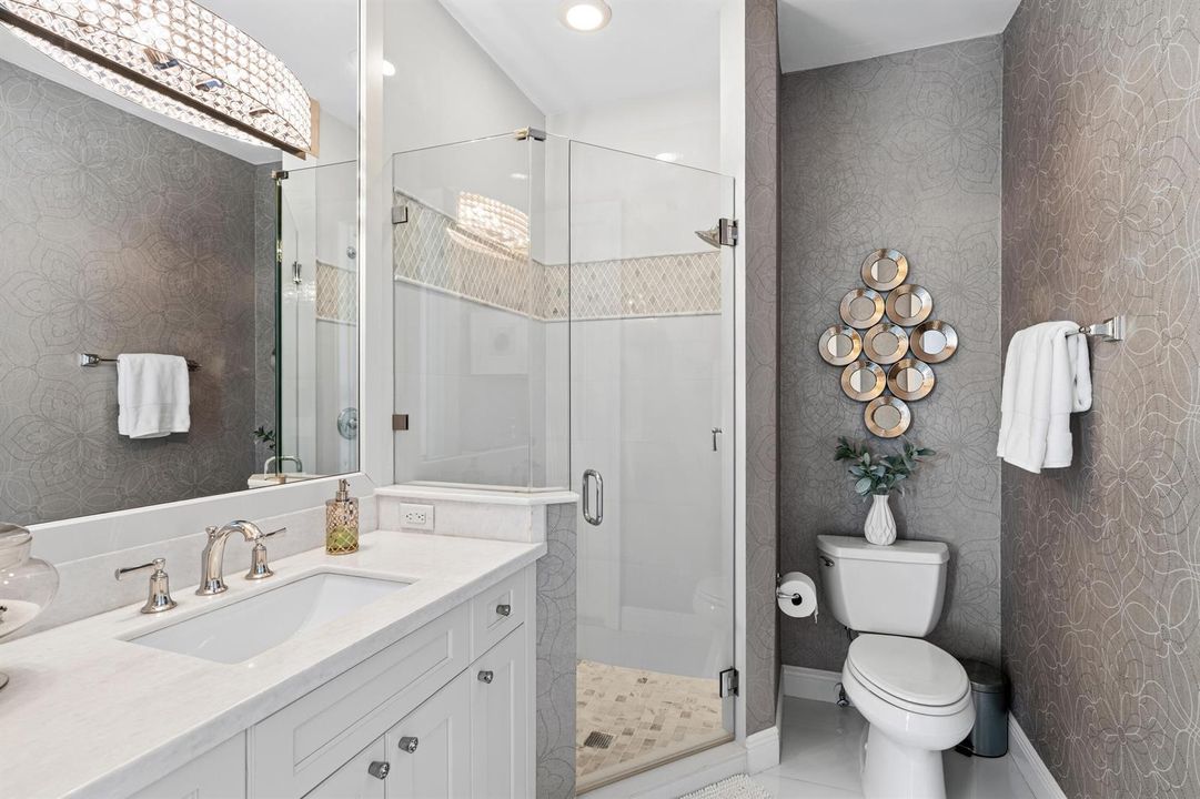 BATHROOM_2