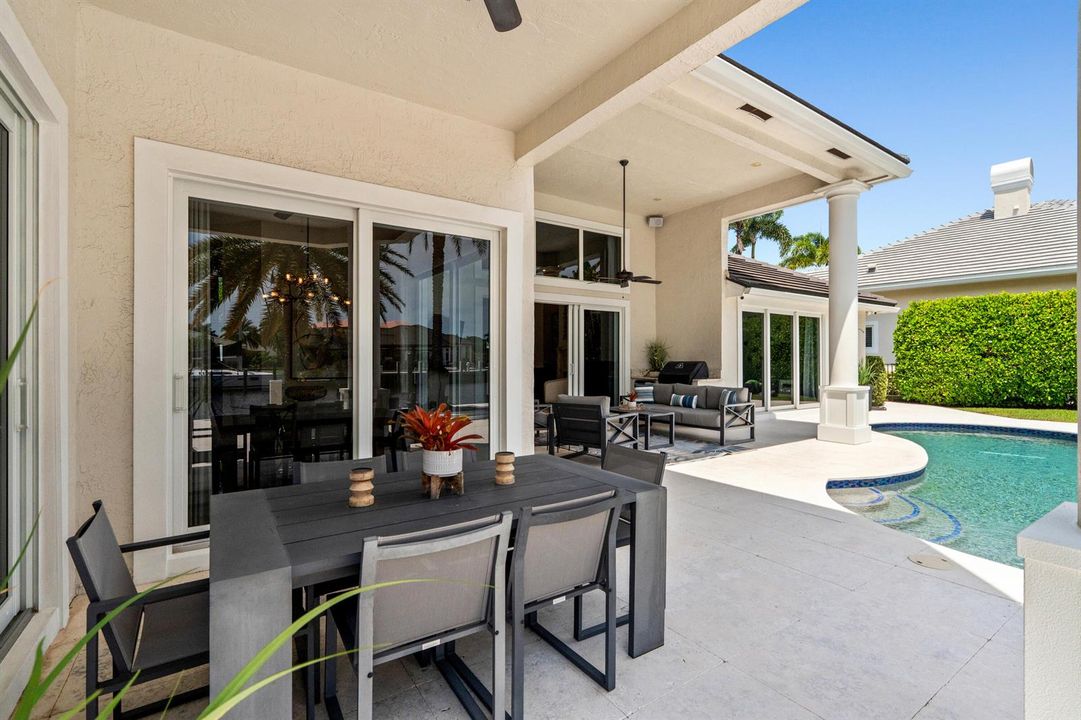 PATIO_DINING