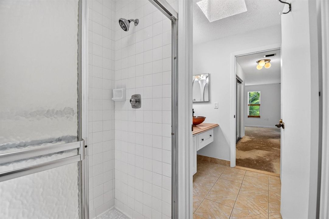 Walk in Shower