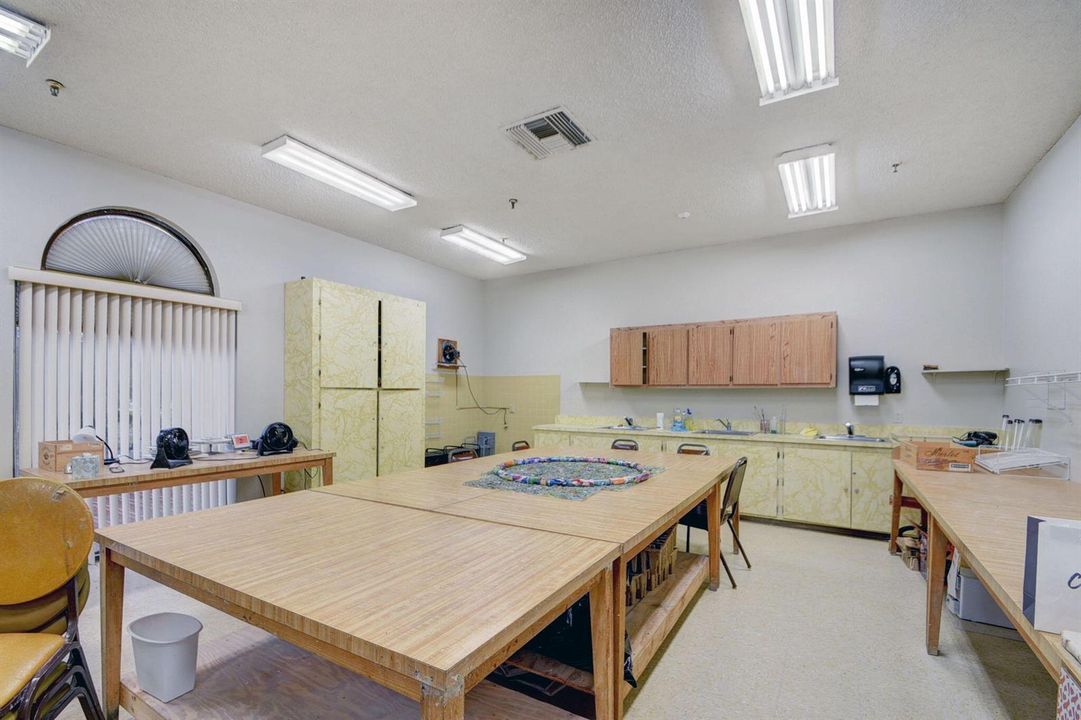 67-web-or-mls-51-web-or-mls-Via Poincian