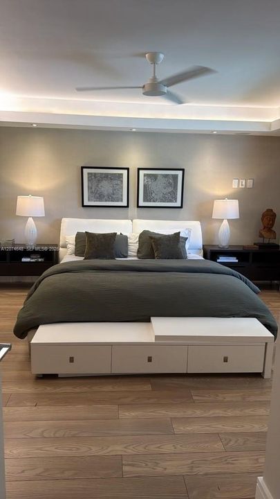 For Rent: $3,870 (2 beds, 1 baths, 1060 Square Feet)