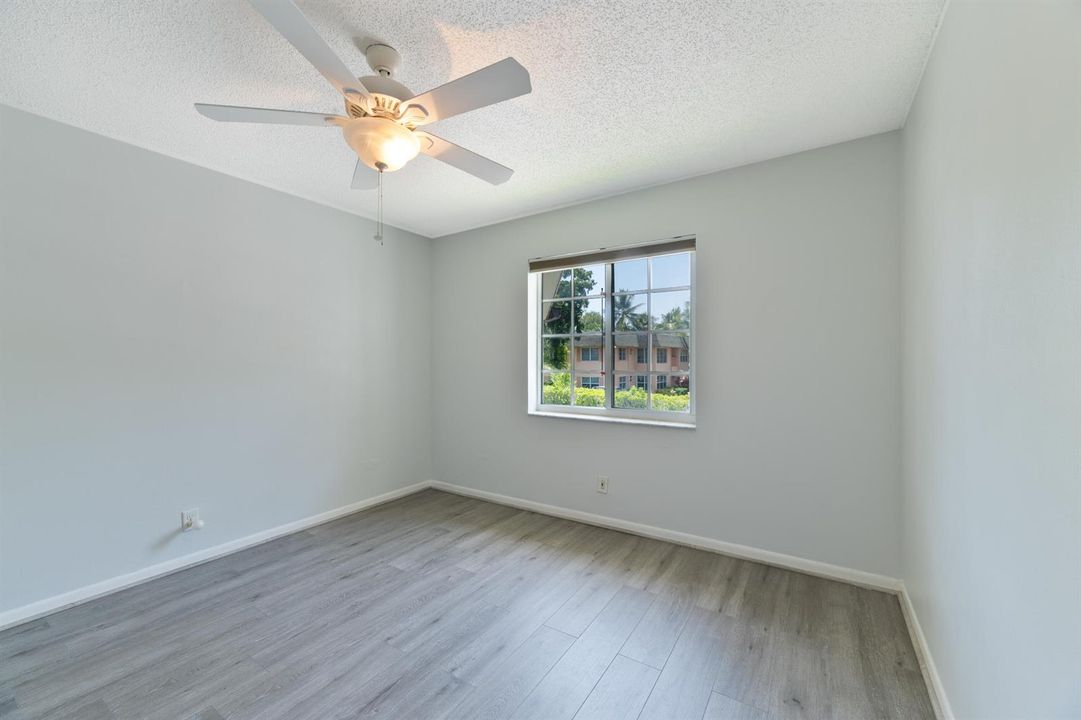 20260815 - 706 SE 2nd Ave 429 - HR-29