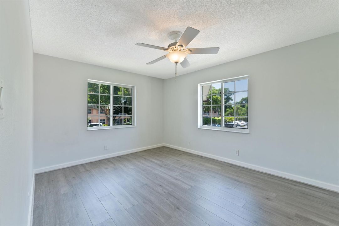 20260815 - 706 SE 2nd Ave 429 - HR-19