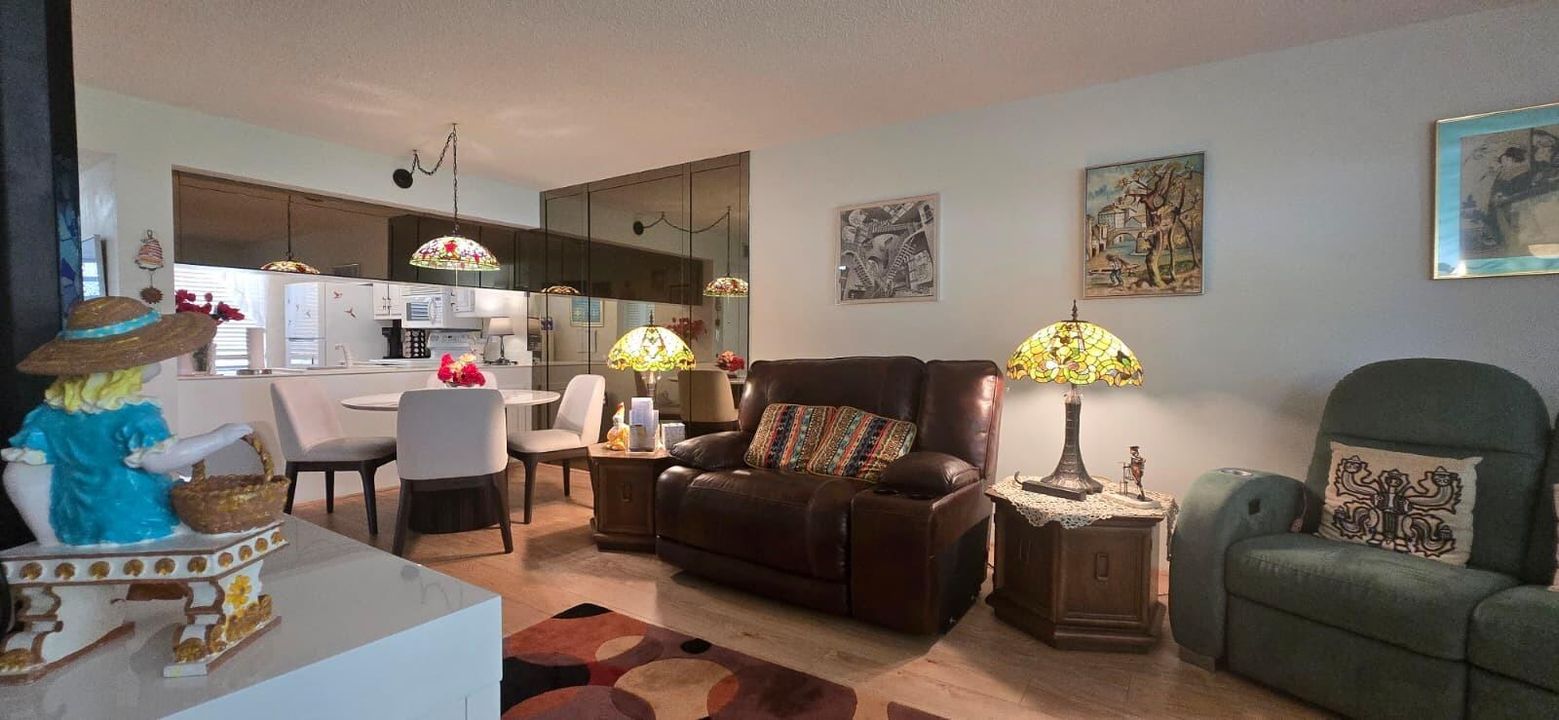 LIVING & DINING ROOM
