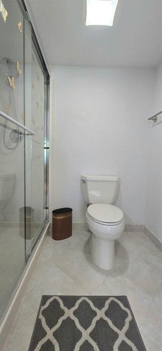 BATHROOM PRINCIPAL