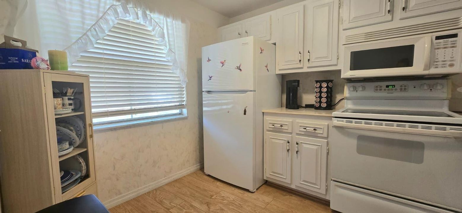 KITCHEN2