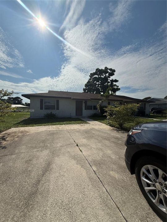 For Rent: $1,600 (2 beds, 2 baths, 1856 Square Feet)