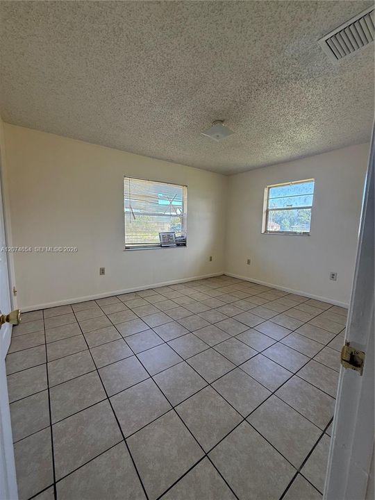 For Rent: $1,600 (2 beds, 2 baths, 1856 Square Feet)