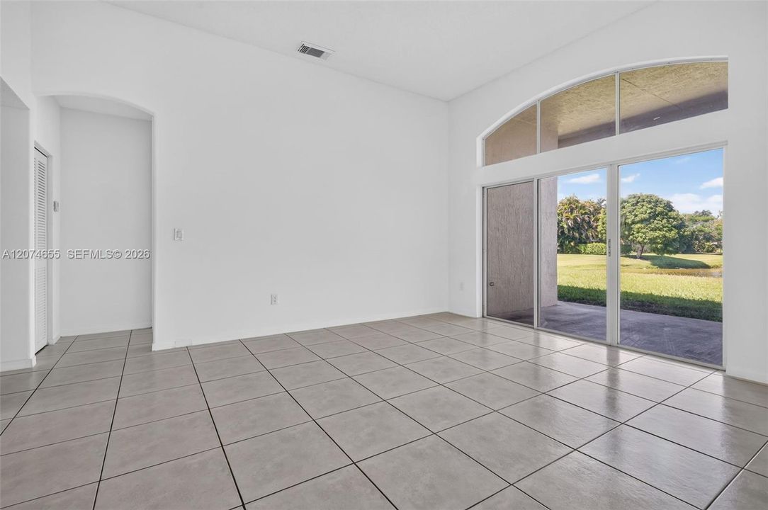 For Sale: $775,000 (4 beds, 2 baths, 2392 Square Feet)