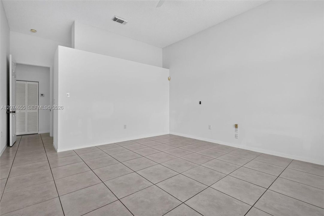 For Sale: $775,000 (4 beds, 2 baths, 2392 Square Feet)