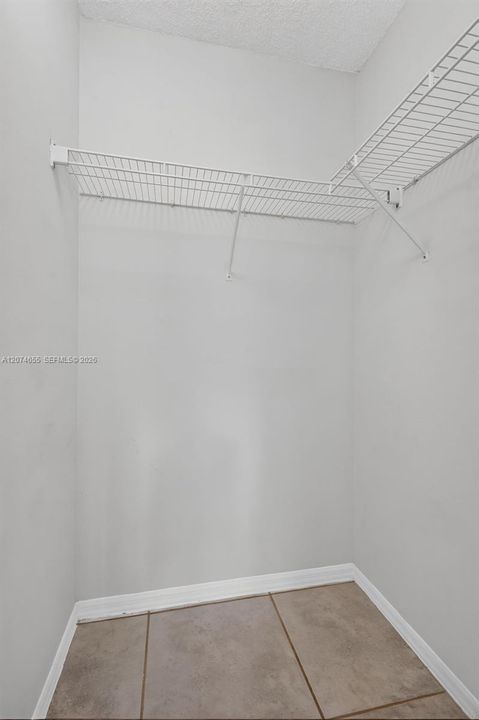 For Sale: $775,000 (4 beds, 2 baths, 2392 Square Feet)