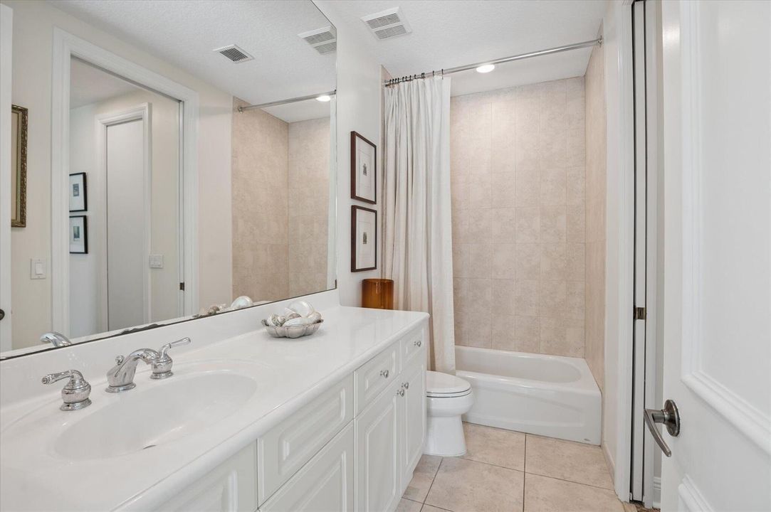 22-Bertanzetti-608 NE 11th Ave-22