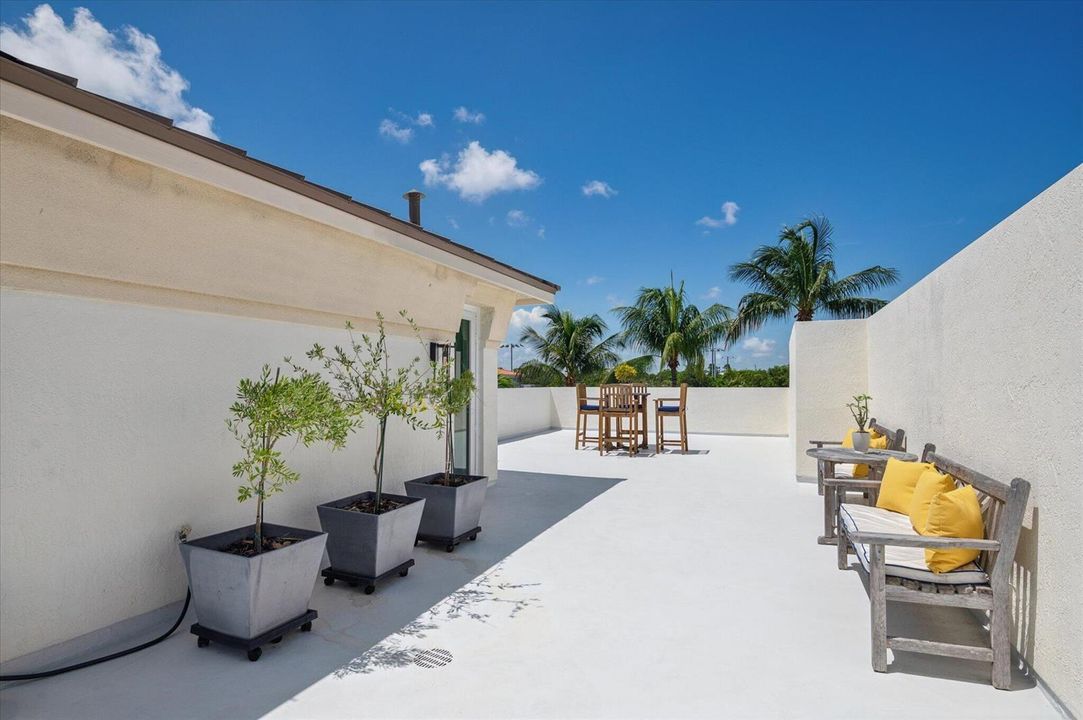 30-Bertanzetti-608 NE 11th Ave-30