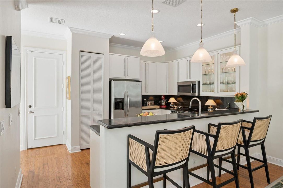11-Bertanzetti-608 NE 11th Ave-11