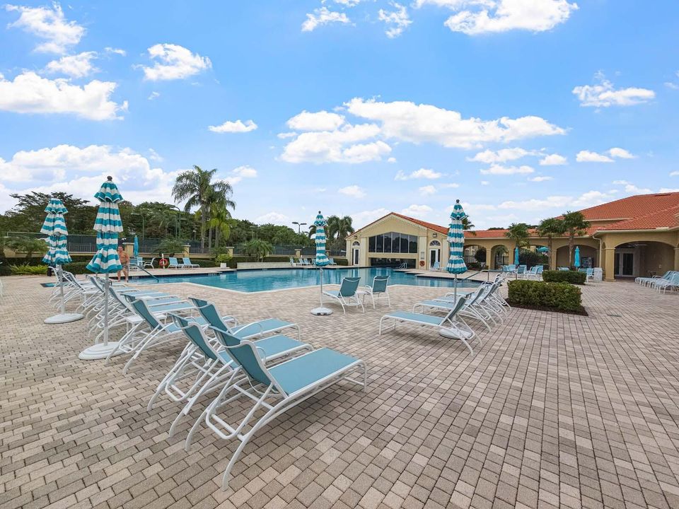POOL DECK