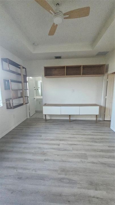 For Rent: $2,800 (3 beds, 2 baths, 1612 Square Feet)