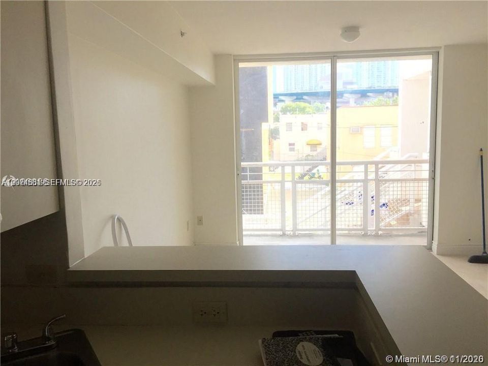 En Venta: $225,000 (1 camas, 1 baños, 564 Pies cuadrados)