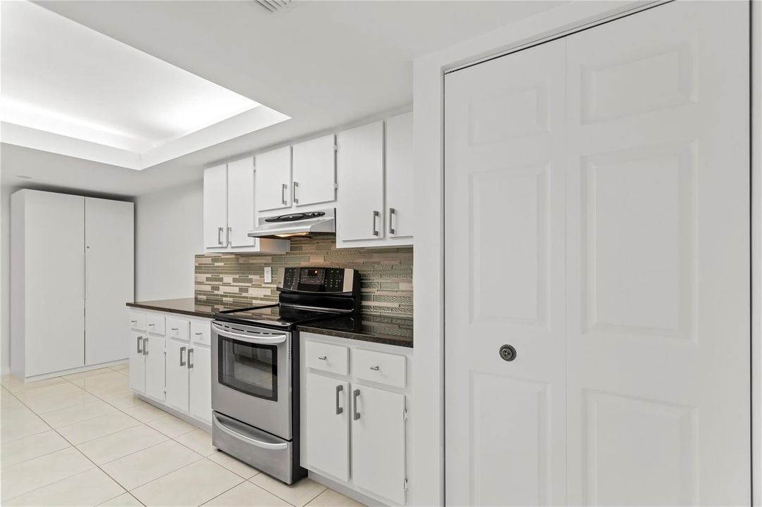 Kitchen with built in