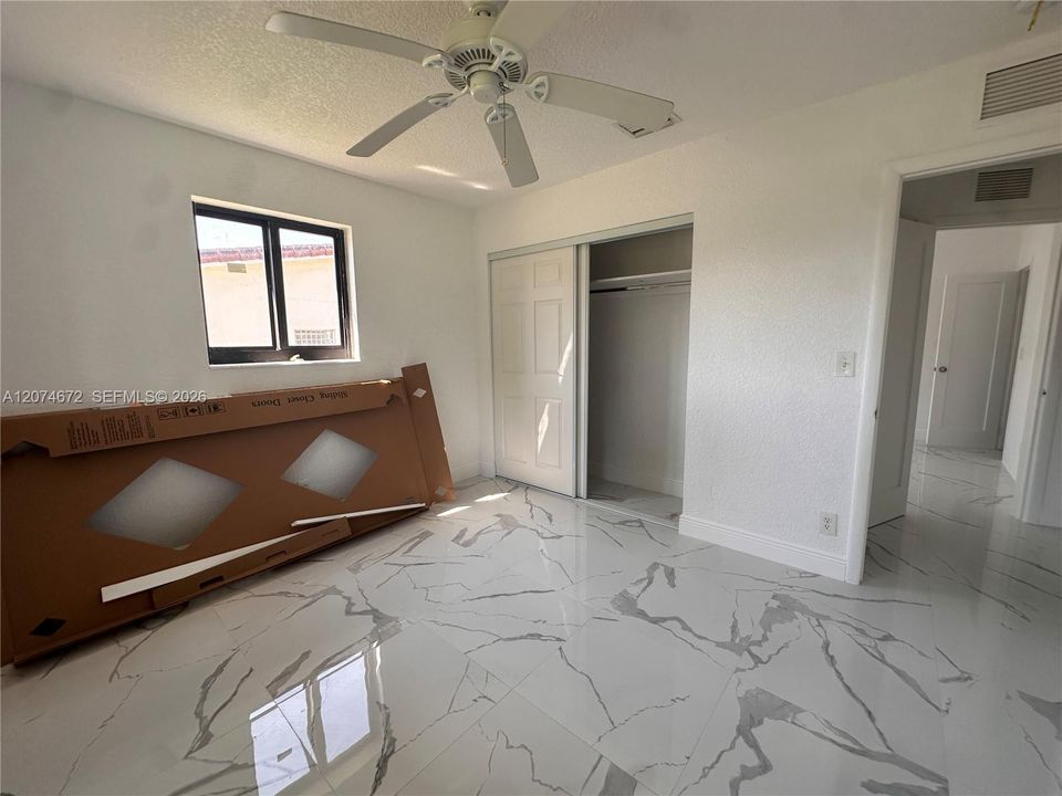 For Sale: $495,000 (4 beds, 2 baths, 1878 Square Feet)