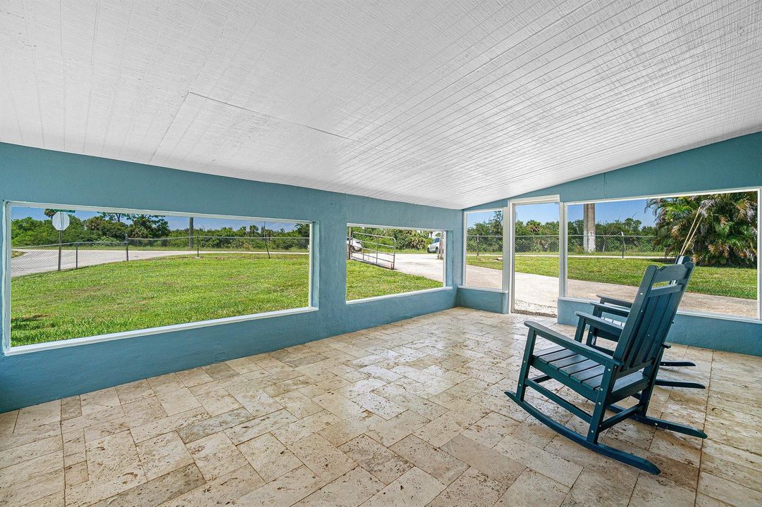 009-5134CanalRoad-WestPalmBeach-FL-33415
