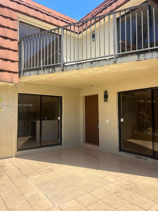 En Venta: $439,900 (3 camas, 2 baños, 1654 Pies cuadrados)