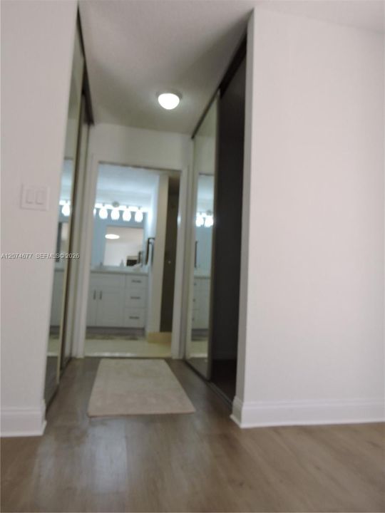 En Venta: $439,900 (3 camas, 2 baños, 1654 Pies cuadrados)