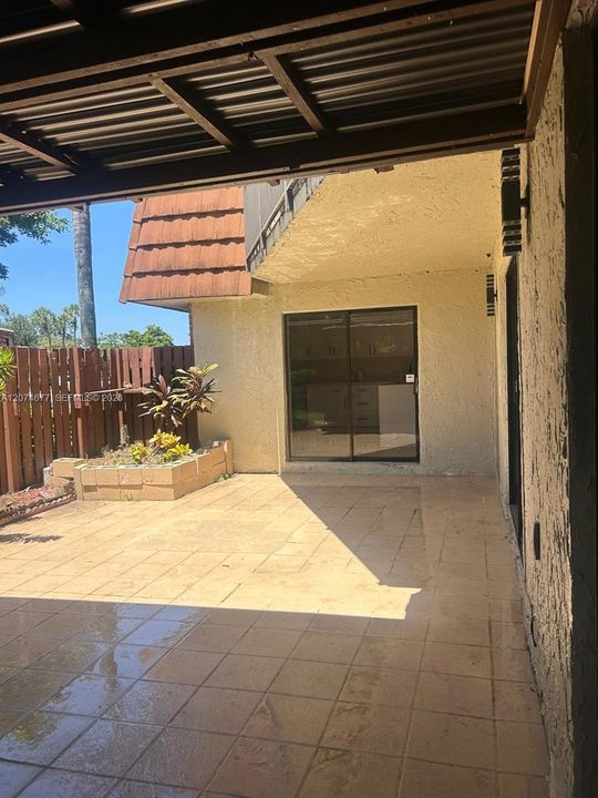 En Venta: $439,900 (3 camas, 2 baños, 1654 Pies cuadrados)