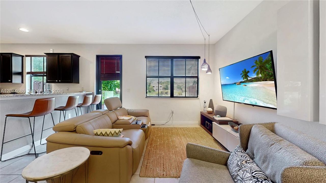 En Venta: $625,000 (4 camas, 3 baños, 2260 Pies cuadrados)
