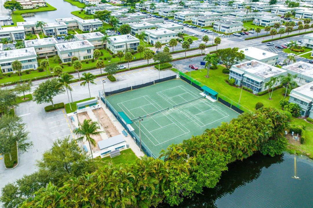 Tennis Courts