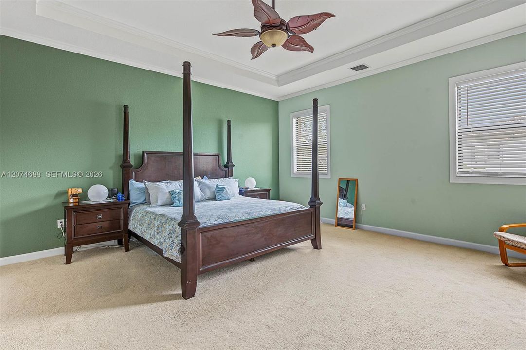 For Sale: $625,000 (4 beds, 2 baths, 2537 Square Feet)